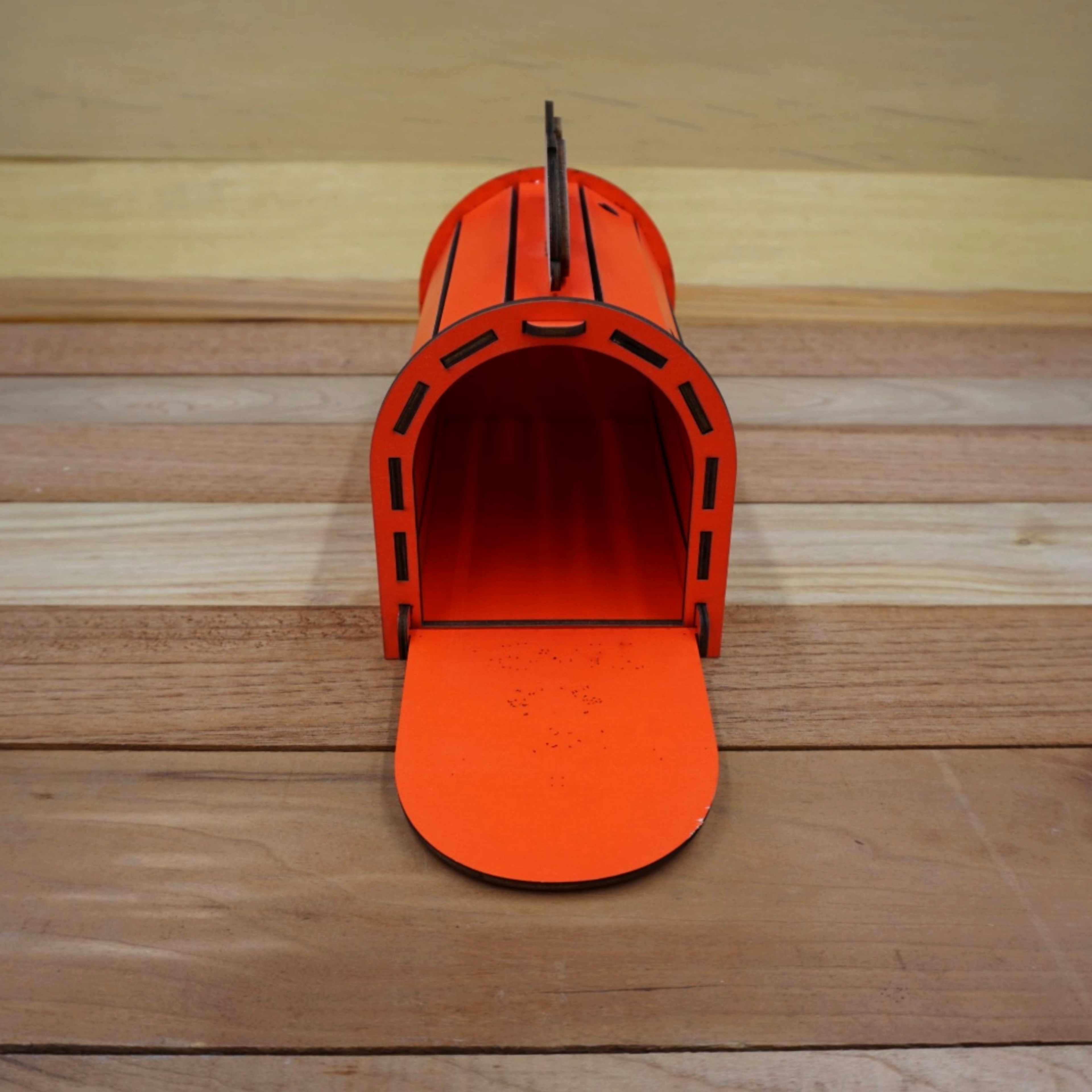 Snoopy Mini House Mailbox