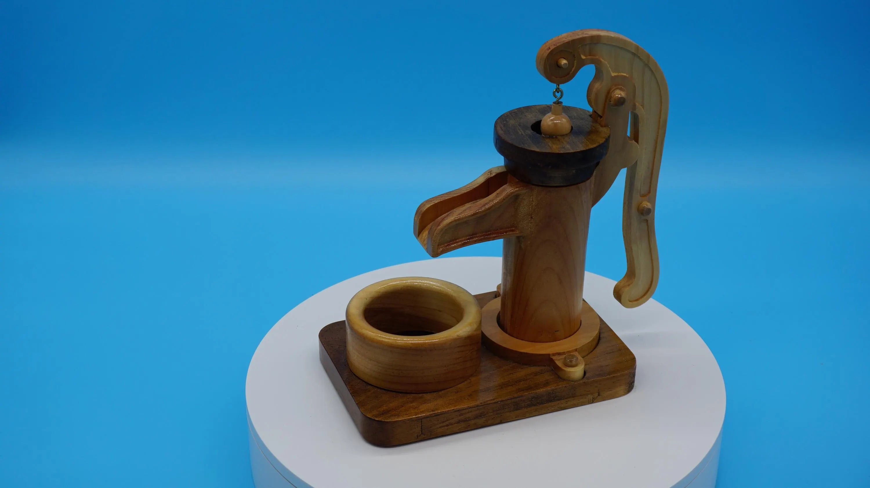 Handcrafted Water Well Pump Model – Quality Wood Craftsmanship